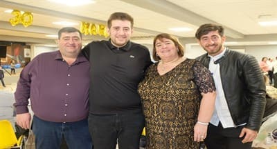 Família Pires vive dia especial no aniversário do filho Mário