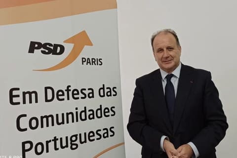 "É fundamental defender as comunidades portuguesas"