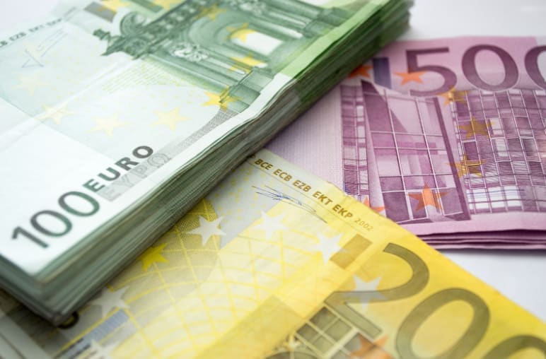 Lucros dos bancos privados portugueses disparam mais de 80%
