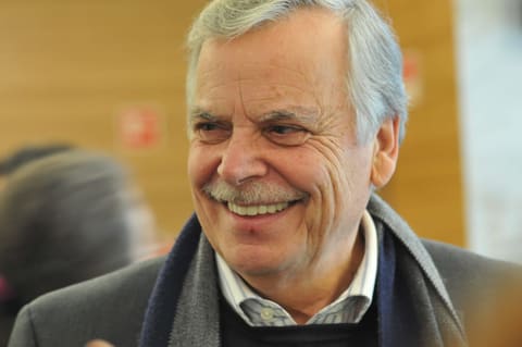 Onésimo Teotónio Almeida: um paladino da açorianidade e da portugalidade