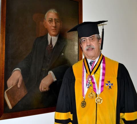 Venezuela distingue médico lusodescendente