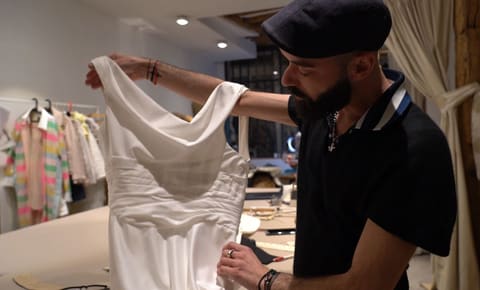 Matias Coelho: O estilista que transforma sonhos em vestidos