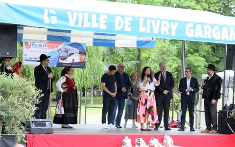Festa das Cerejas celebrou cultura portuguesa em Paris
