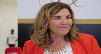 Degustação de vinhos e azeites da marca Dolores Aveiro na loja CR7 de Vilamoura