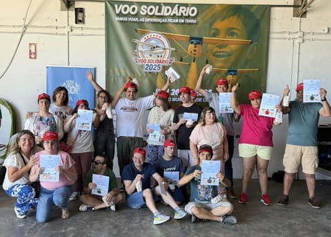 Batismos de voo solidários levam alegria a jovens em Leiria