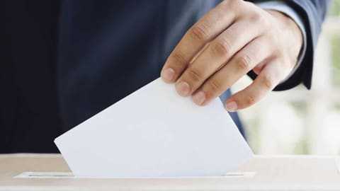 Estudo sobre a participação eleitoral dos emigrantes em França