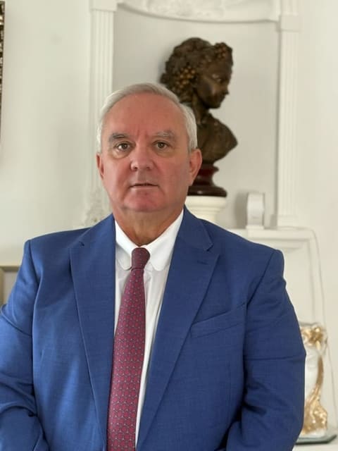 Manuel Nabais Ramos lança livro sobre governança e descentralização em Portugal