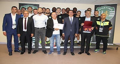 Sporting Club de Paris recebeu Medalha de Bons Serviços Desportivos do Estado Português
