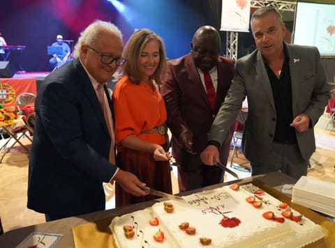 APCS: 50 anos de cultura, língua e solidariedade