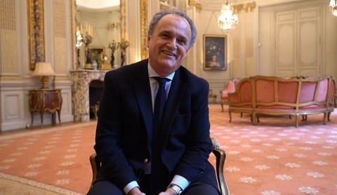 Francisco Ribeiro de Menezes: A missão de fortalecer Portugal em França