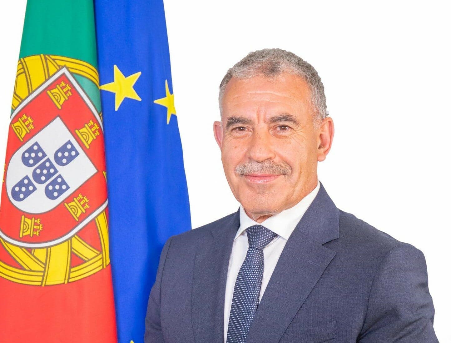 Secretário de Estado das Comunidades Portuguesas visita Venezuela