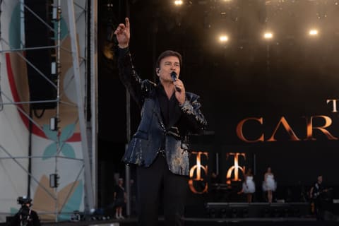 Mau tempo: Agir, Calema, Cuca Roseta e Tony Carreira em concerto gratuito em Leiria