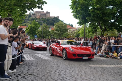 Mais de 200 supercarros em Leiria