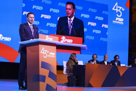 Criação de Ministério da Lusofonia e Comunidades em debate no Congresso do PSD