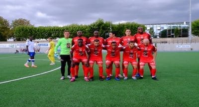 Lusitanos de Saint-Maur arranca a época com vitória e estádio cheio