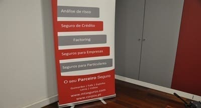 Grupo vimaranense é Universalis a quem procura ajuda financeira