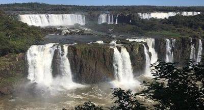 Cataratas do Iguaçu: uma experiência única e inesquecível