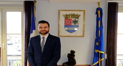 Grande entrevista: Jovem lusodescendente Julien Garcia é o Maire de Etréchy