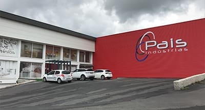 De pequena carpintaria a empresa completa, a Pais Indústrias aposta cada vez mais na exportação