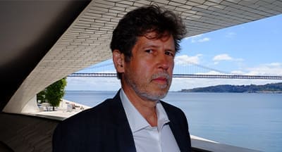 À conversa com João Pinharanda, ex-conselheiro cultural da Embaixada de Portugal em França
