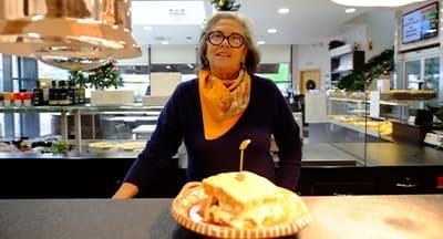 À 'moda do Porto', a Casa Canelas tem Francesinha na ementa todas as quintas-feiras