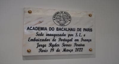 Academia do Bacalhau de Paris inaugurou a sua sede, em Paris