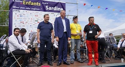 Associação Les Amis du Plateau organizou, com sucesso, o 4º Festival das Crianças e da Sardinha