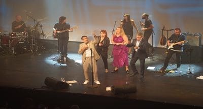 João Lança, Valdemar Francisco e Micaela juntos num concerto no Bobino, em Paris