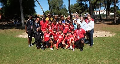 Equipas da formação do Lusitanos de Saint-Maur participaram no torneio IberCup, no Estoril