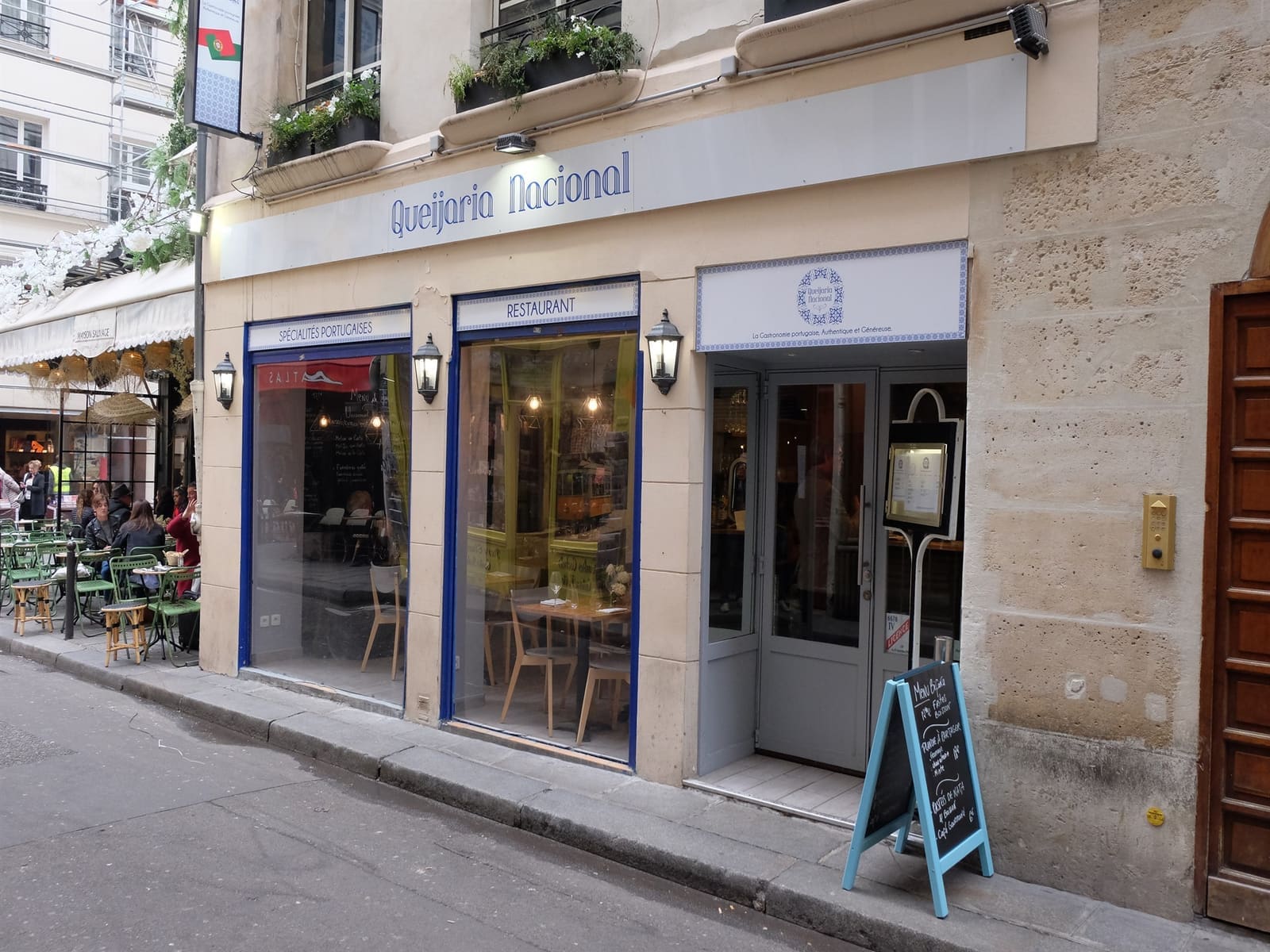 Restaurante Queijaria Nacional leva a cozinha portuguesa à conquista de St-Germain des Prés em Paris