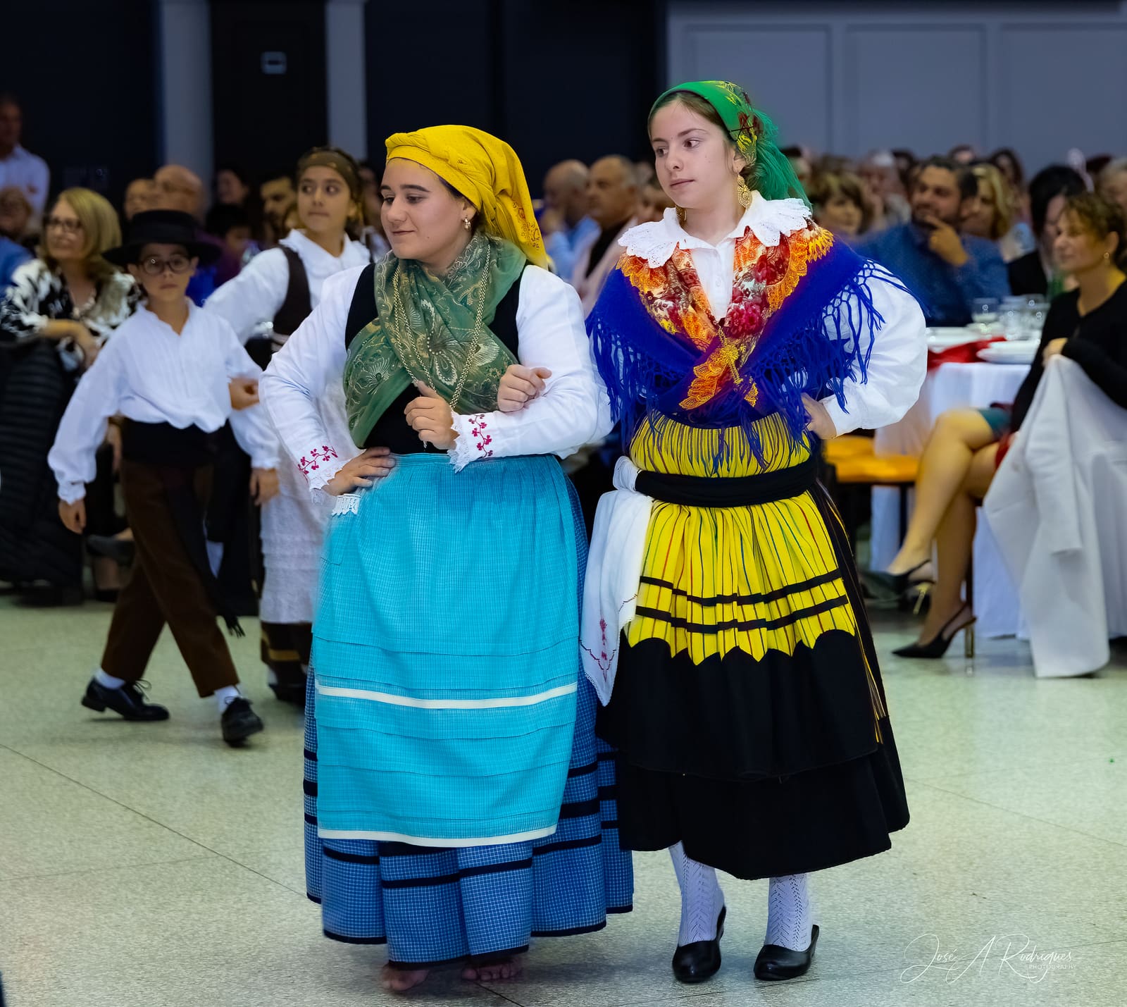 Associação Migrante de Barcelos celebra 28 anos em Toronto com 700 pessoas (15)