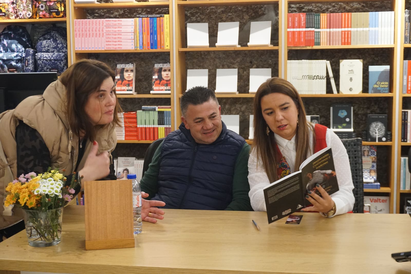 Minhotos Marotos lançam livro "Desgarradas, Concertinas e Tradições", uma homenagem à cultura popular portuguesa