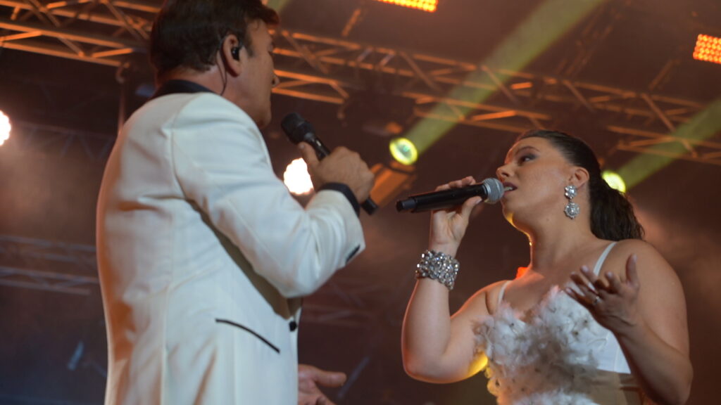 Tony Carreira deu concerto solidário em Góis para ajudar Associação Sara Carreira