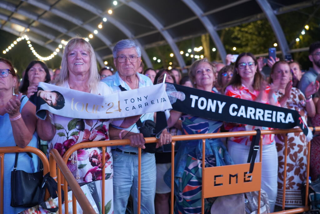 Tony Carreira deu concerto solidário em Góis para ajudar Associação Sara Carreira